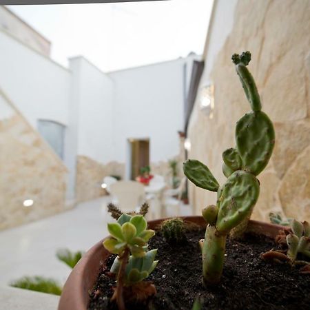 Casa Bova Apartment Mesagne Bagian luar foto